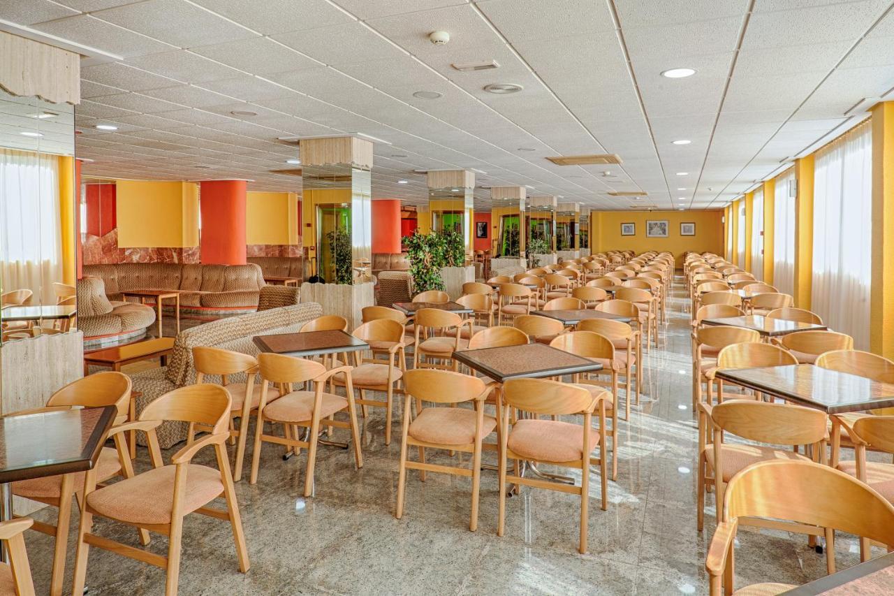Hotel Caballo De Oro เบนิดอร์ม ภายนอก รูปภาพ